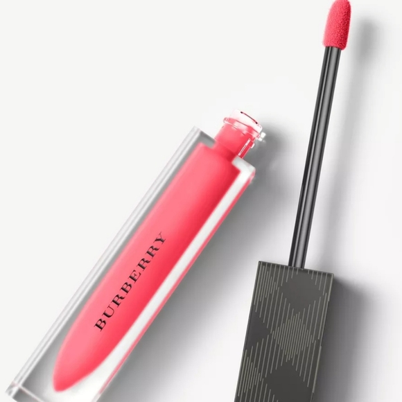 Burberry Other - New Burberry Liquid Lip Velvet Lip Cream